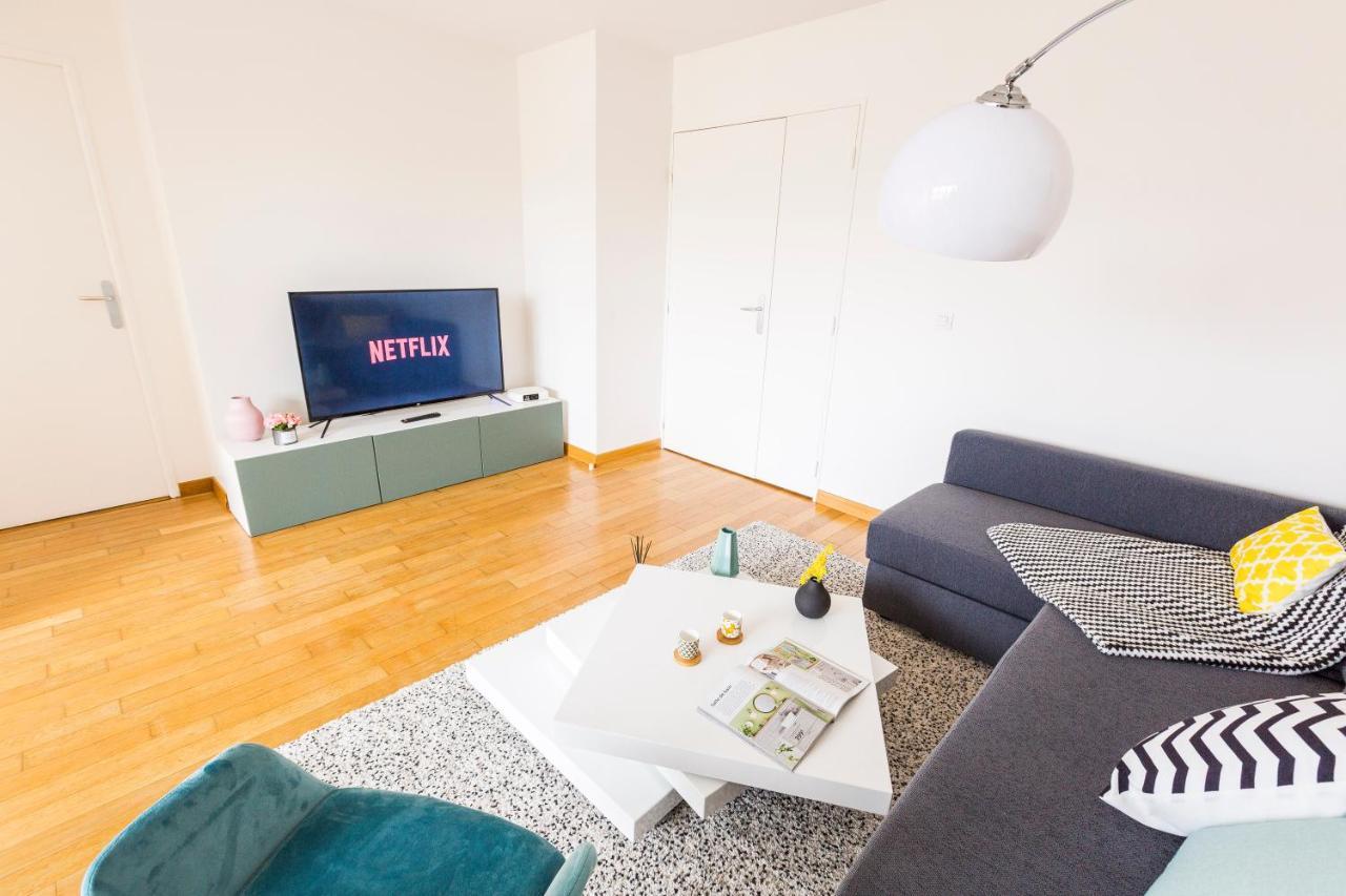 ווילג'וף Immotovo - Suite Moderne - Paris 8 Min - Parking - Netflix מראה חיצוני תמונה